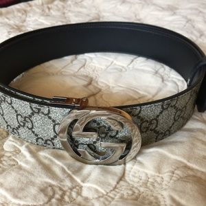 Gucci Reversible Logo belt